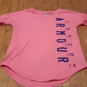 Hot pink underarmour top